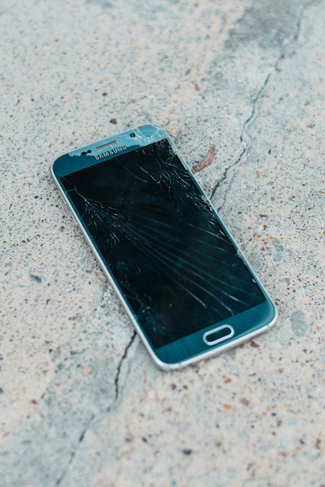 phone-screen-fixer-lizard-cases-llc phone-screen-fixer-lizard-cases-llc