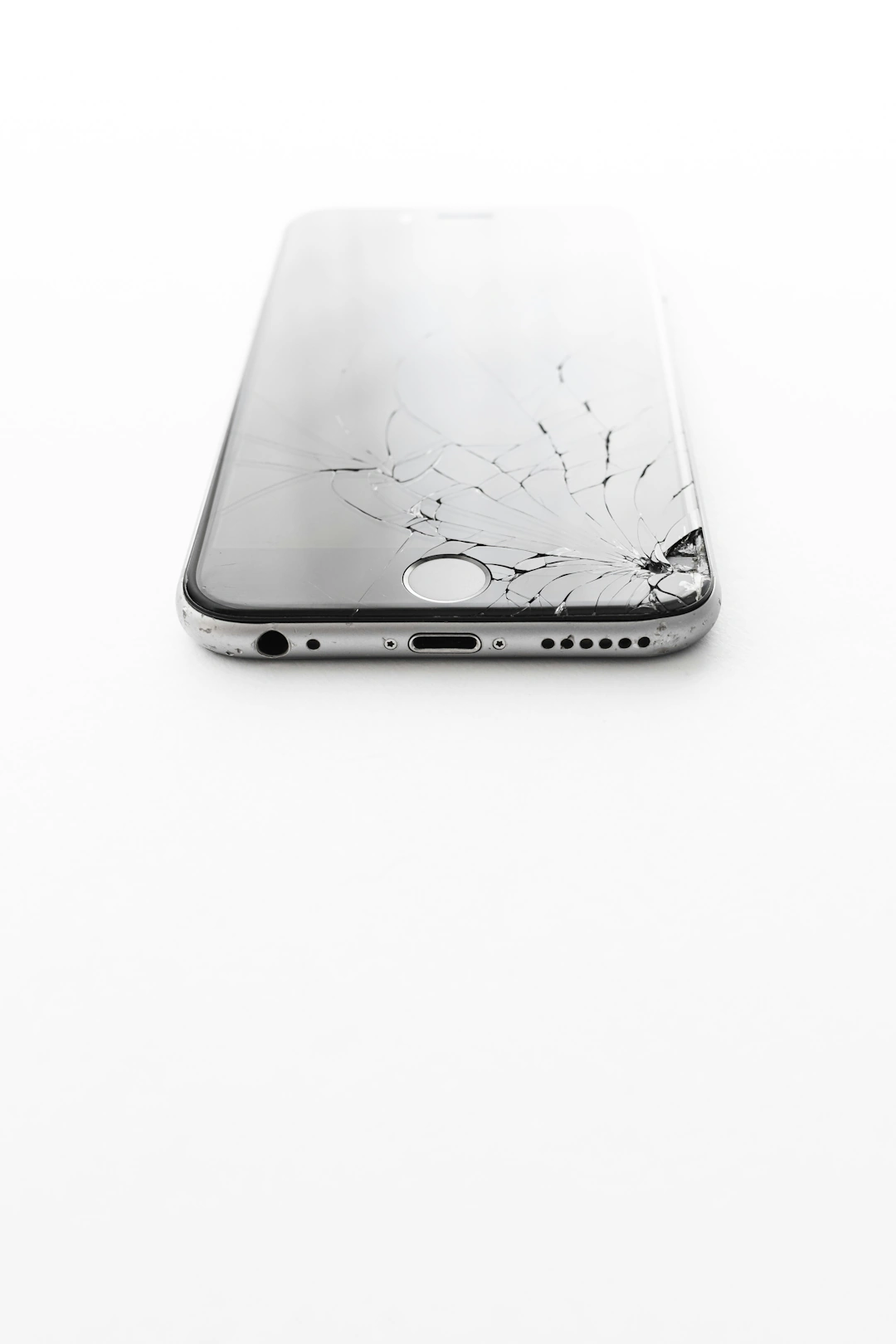 repair-shops-for-phones-broken-phone-screen-lizard-cases-llc repair-shops-for-phones-broken-phone-screen-lizard-cases-llc